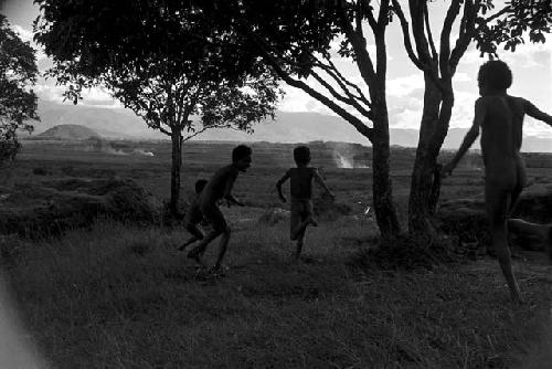 Children playing above the Anelerak, looking out towards the Siobara