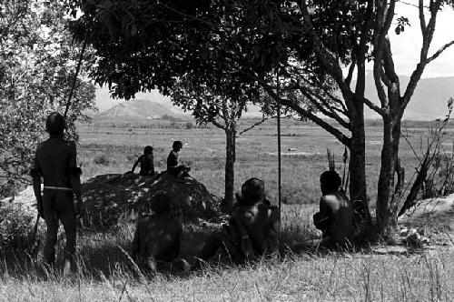 A group of warriors on the Anelerak, waiting to join the war