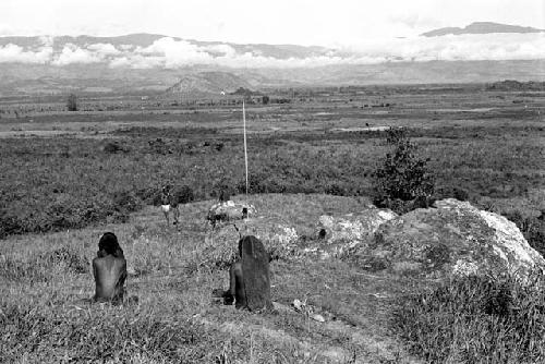 Women on the Anelerak waiting to go to the fields