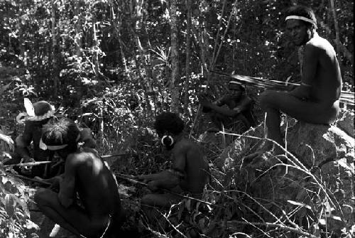 Men preparing for an Etai