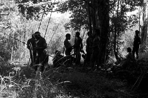 Men waiting to go to an Etai
