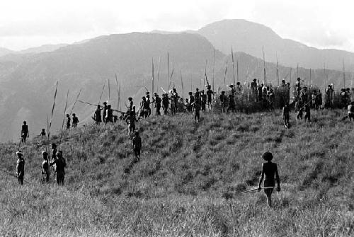 Warriors moving towards the central knoll of the Warabara