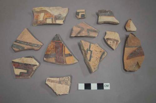 Complete potsherds