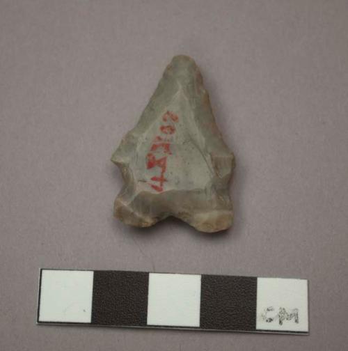 Stone projectile point, stemmed