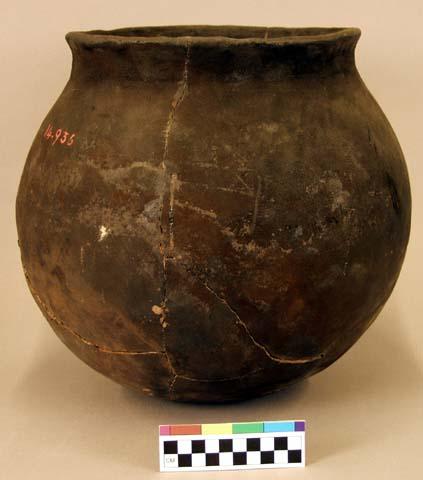 Large earthen pot