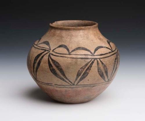 Pottery olla. Globular body, straight rim, thin coat of greyish slip over red.