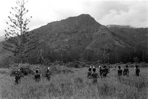 Men arriving on the Liberek