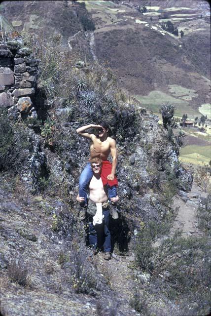 Crew shots at Pinit U2343, a hill-top fort site