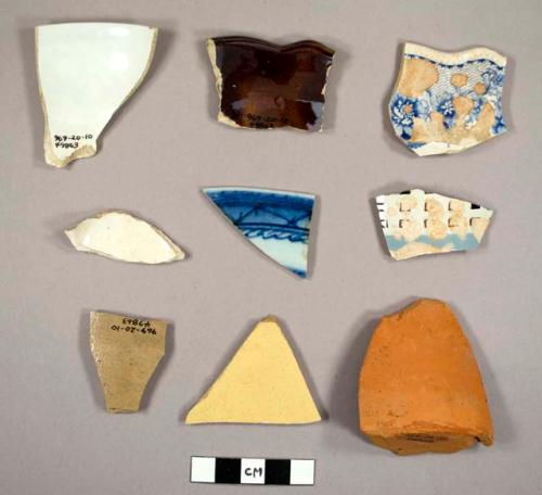 Miscellaneous ceramic potsherds