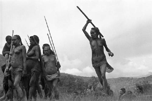 Group of women seen mds circling clockwise at Etai on Liberek