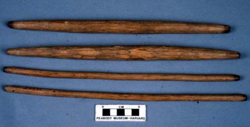 Gambling sticks belonging with 10-21-10/76524