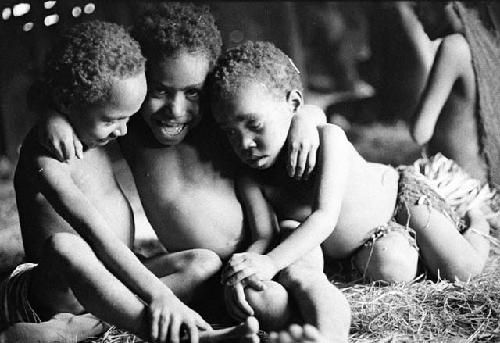 4 children playing