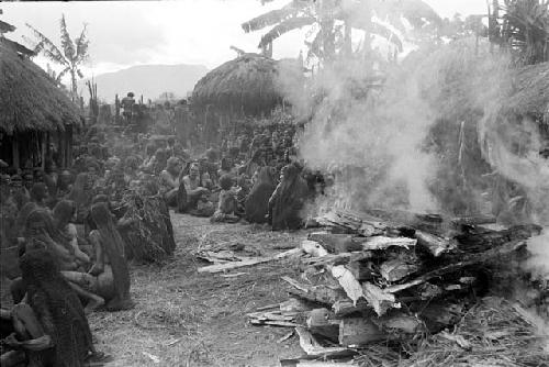 Weaké burning; women's group beside and beyond