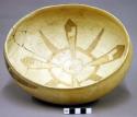 Bowl, sikyatki polychrome. int: linear design; ext: linear design.