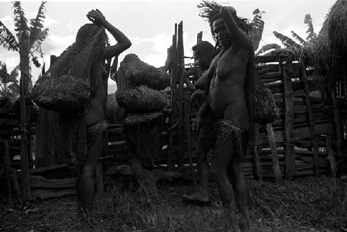 2nd or 3rd day of Weaké's funeral; women and little girls leaving the sili of Haliole