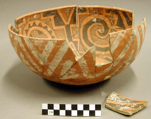 Ceramic bowl, black on red interior, white on red exterior, 1 sherd inside