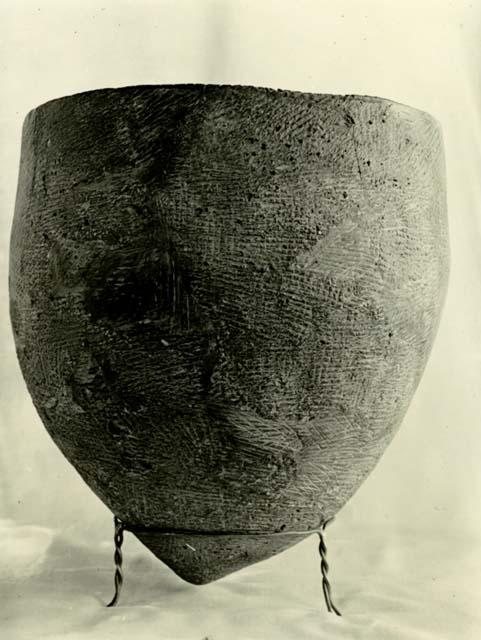 Vessel from collection of Edward H. Rogers, #3486