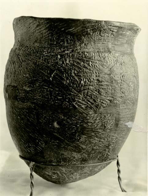 Vessel from collection of Edward H. Rogers, #3071