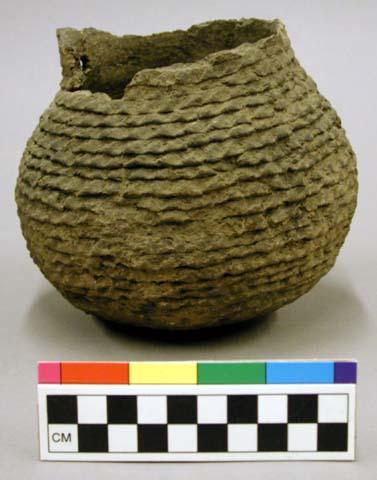 Coiled ware type olla