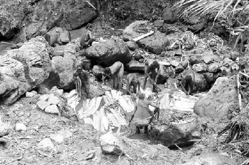 Women working in salt well