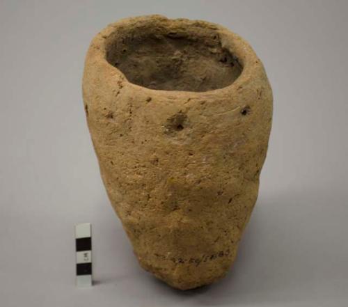 Crude offering jar - coarse brown ware (Class A)