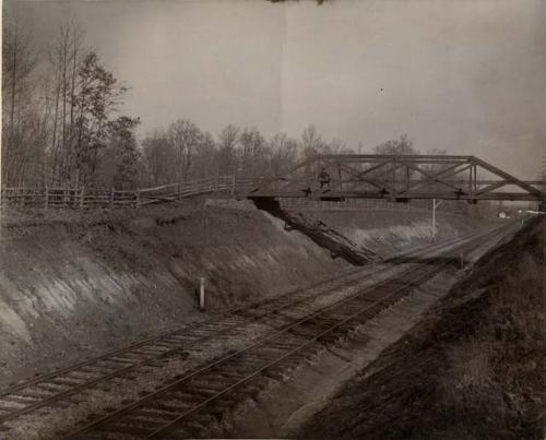 Long view of B and O railroad cut, showing Darley's Bridge and Carpenter Station