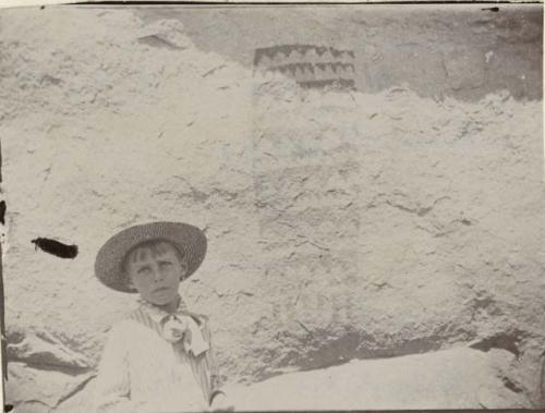 Pictograph on wall of a cliff dwelling