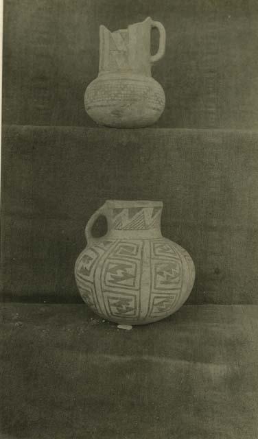 Black and white ware pitchers from Heister collection