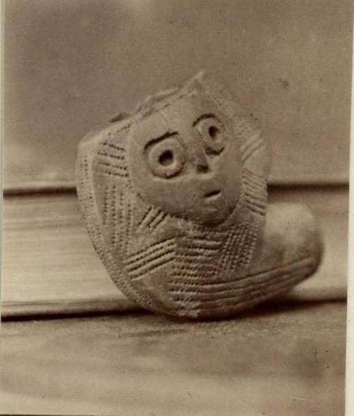 Unidentified effigy