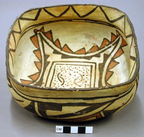 Bowl, polacca polychrome style c. int: curvilinear design; ext: linear design. 9