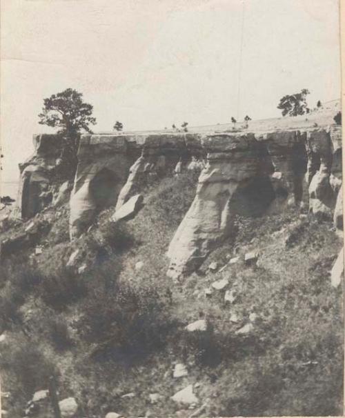 Sandstone pockets in cave hills