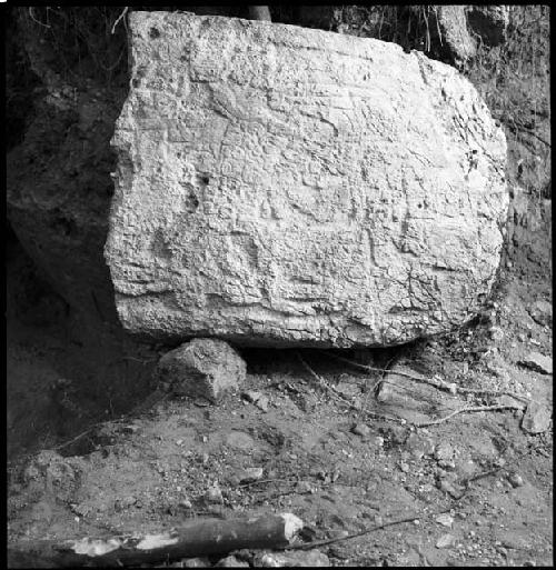 Stela 16 at Naranjo