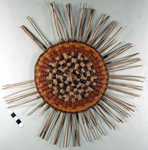 Wicker basket tray