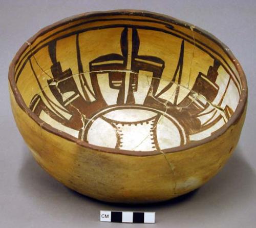 Bowl, polacca polychrome style c. int: linear design; ext: slipped, no design. 1