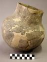 Ceramic complete vessel, jar, straight neck, reconstructed