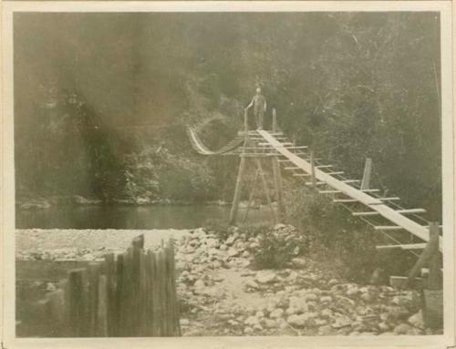 Swing bridge across Salmon River