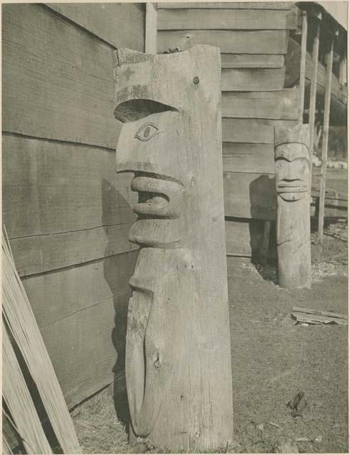 House posts. Ucluelet.