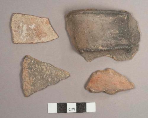 Sayab Daub-striated Potsherds: Sayab Variety