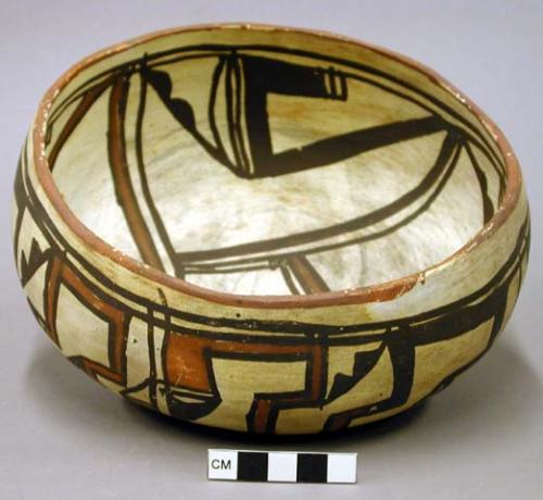 Bowl, polacca polychrome style c. int: linear design; ext: linear design. 8.6 x