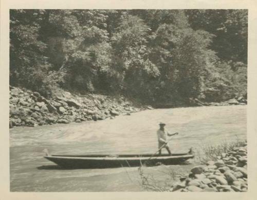 Old Dick ready for a dangerous trip through the Trinity rapids