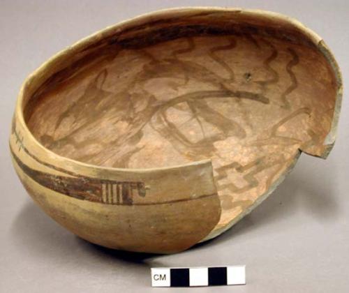 Bowl, San Bernardo polychrome. int: curvilinear & linear design; ext: linear des