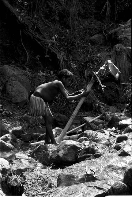 Child preparing haki