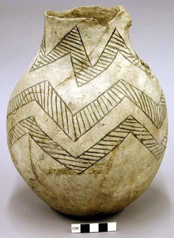 Pottery jar- black & white with zig zag decoration