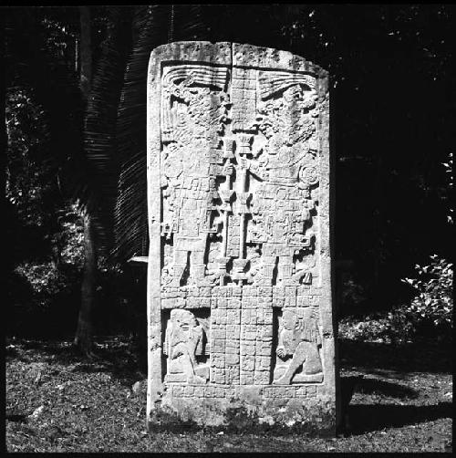 Stela 1 at Ixkun