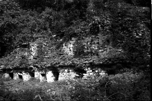 Structure 19 at Yaxchilan