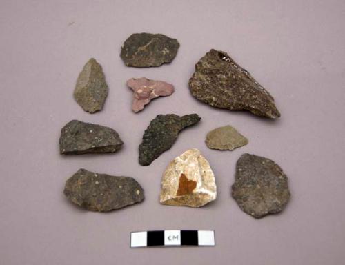 Stone chips, tools, worked edges