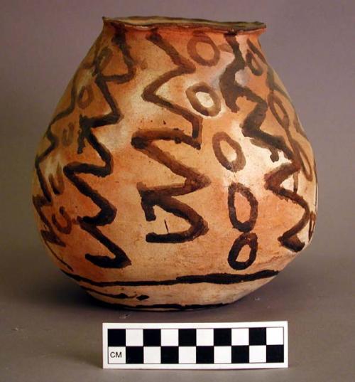 Pottery olla, black decoration