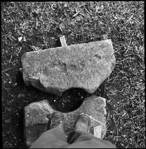 Stela base (Monument 43) at Tonina