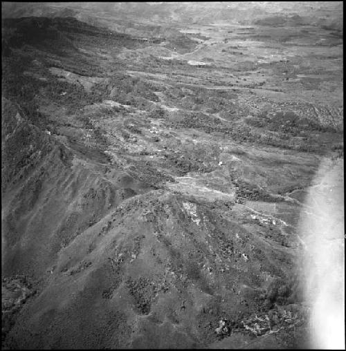 A view towards the south from the north side of the Tukumba showing the ridge running towards the south and east