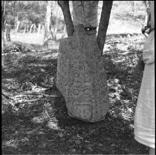 Monument 32 at Tonina